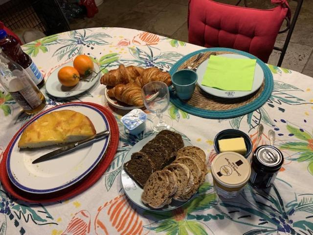 Brossard Bed & Breakfast Cavaillon Ngoại thất bức ảnh
